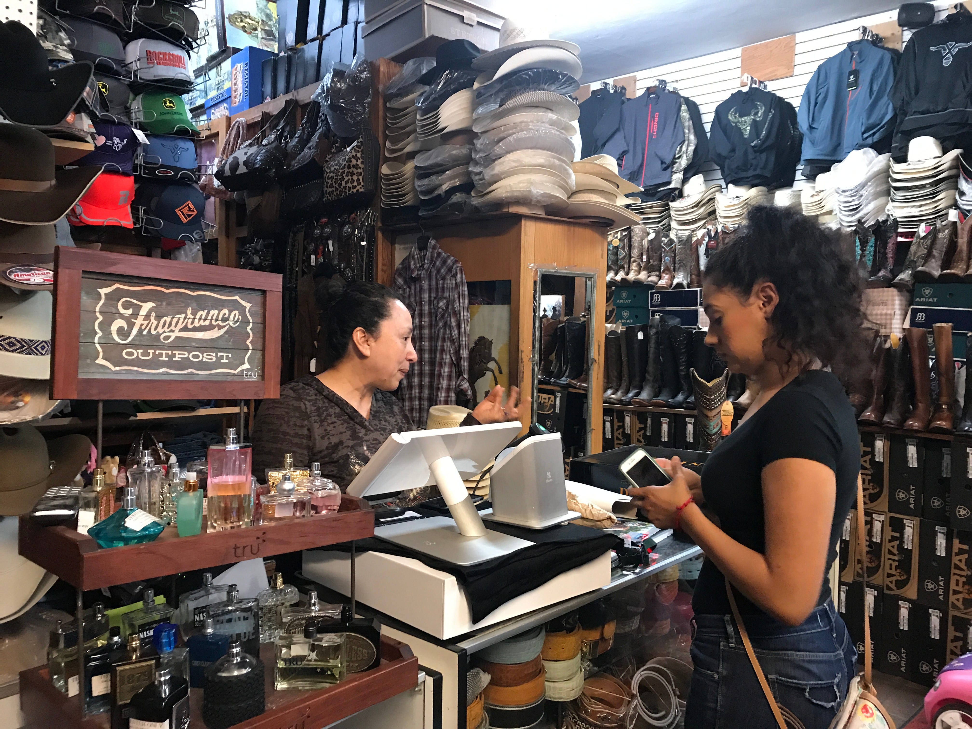 Salinas clothing stores ready for Rodeo